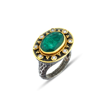 Miray Emerald Ring